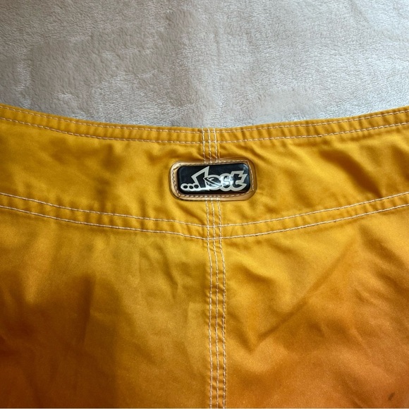 Rare Vintage Lost Enterprises Board Shorts Tropical Scene w/Anime Girl Size 32 - Picture 6 of 7